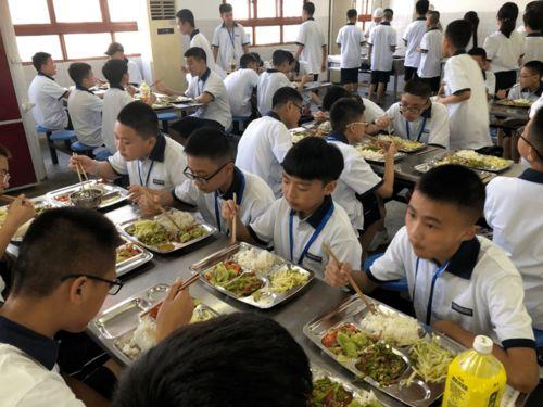 遂宁学校食堂爆料视频曝光,视频揭露惊人内幕 第3张 遂宁学校食堂爆料视频曝光,视频揭露惊人内幕 第3张